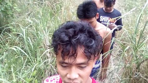 Nag iyot sa cr .